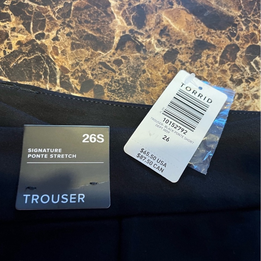 Torrid signature black dress pants READ FOR SIZE